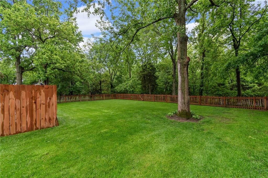 417 NW Cottonwood Drive — photo 43