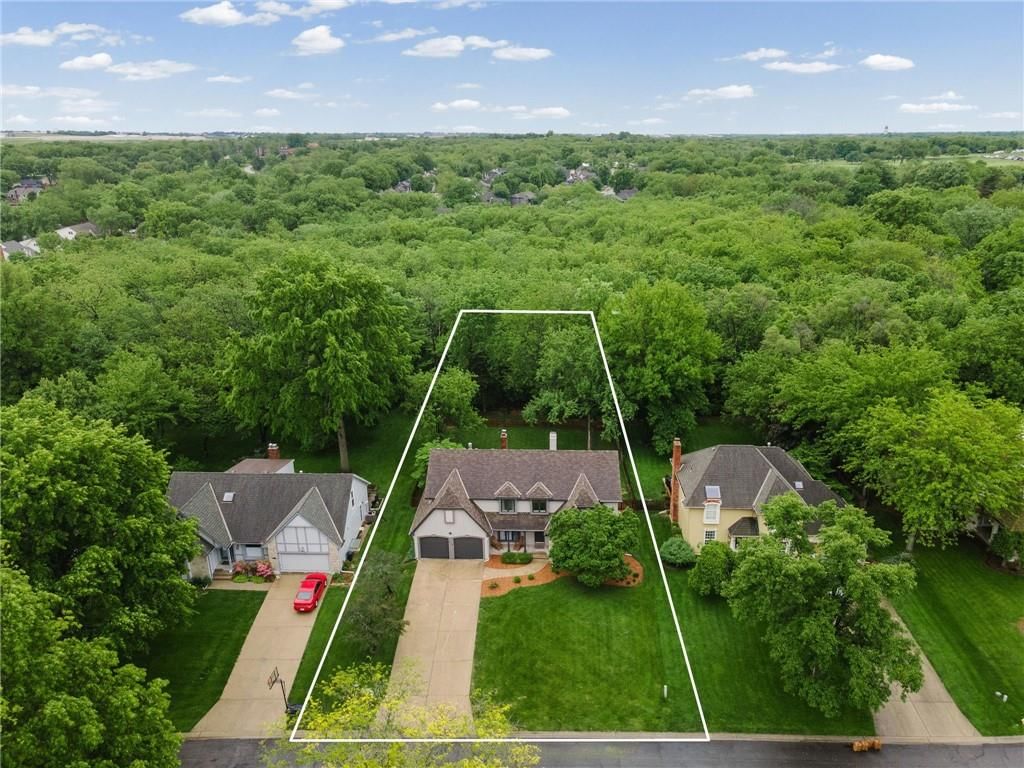 417 NW Cottonwood Drive — photo 50