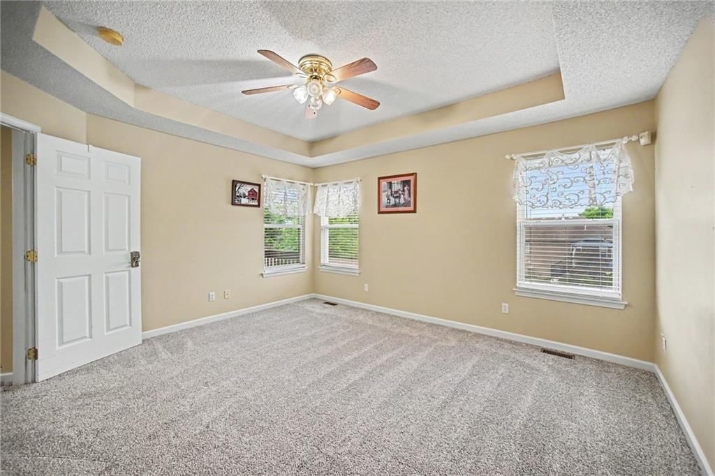 1207 NW Walnut Court — photo 5