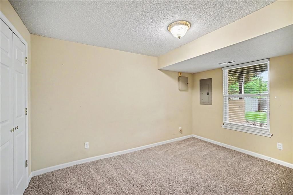 1207 NW Walnut Court — photo 15