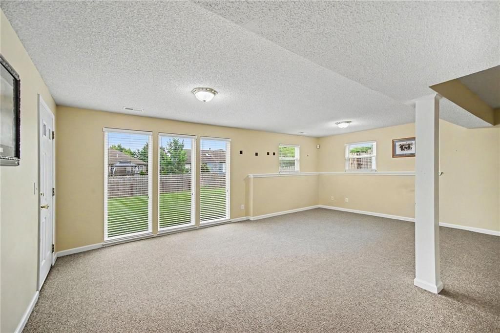 1207 NW Walnut Court — photo 16