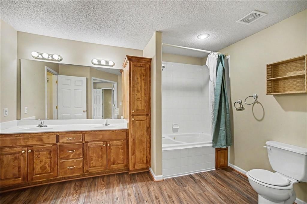 1207 NW Walnut Court — photo 22