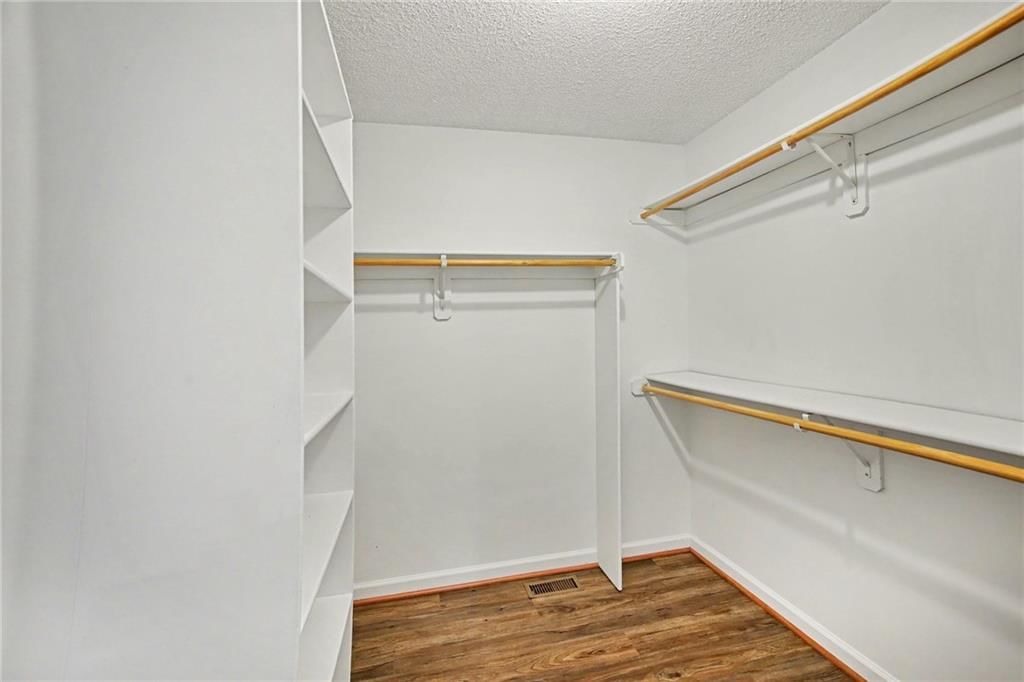 1207 NW Walnut Court — photo 23
