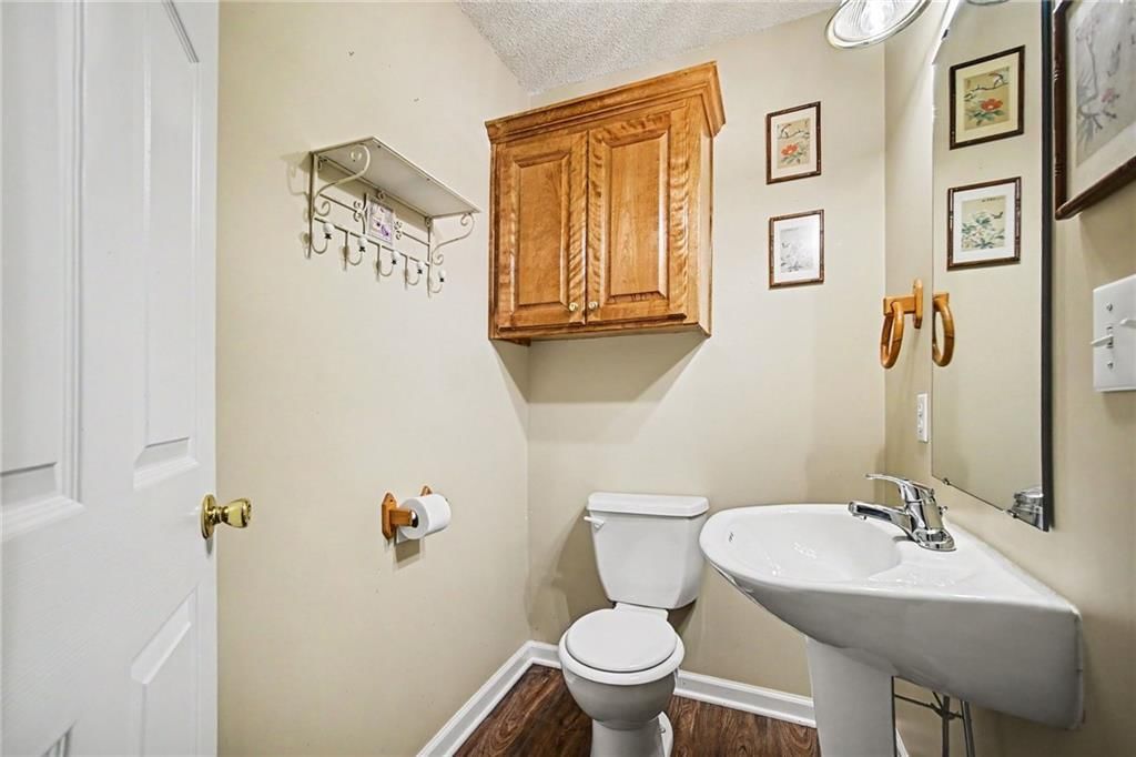 1207 NW Walnut Court — photo 24