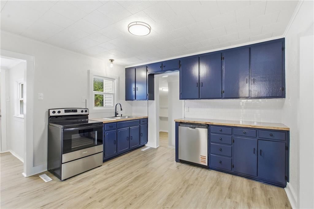 407 S West Street — photo 13
