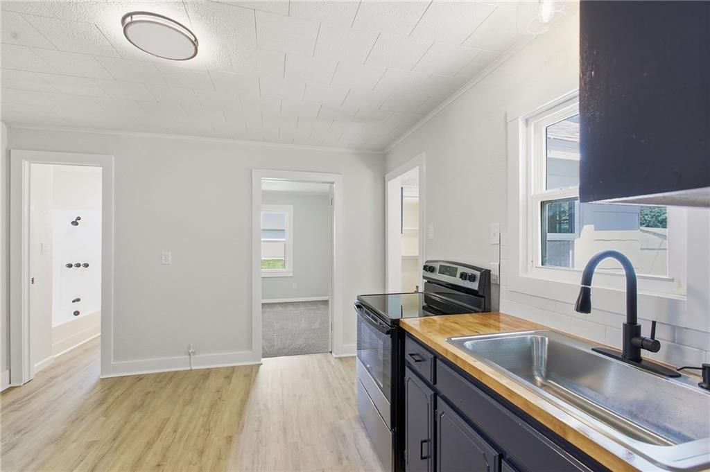 407 S West Street — photo 15