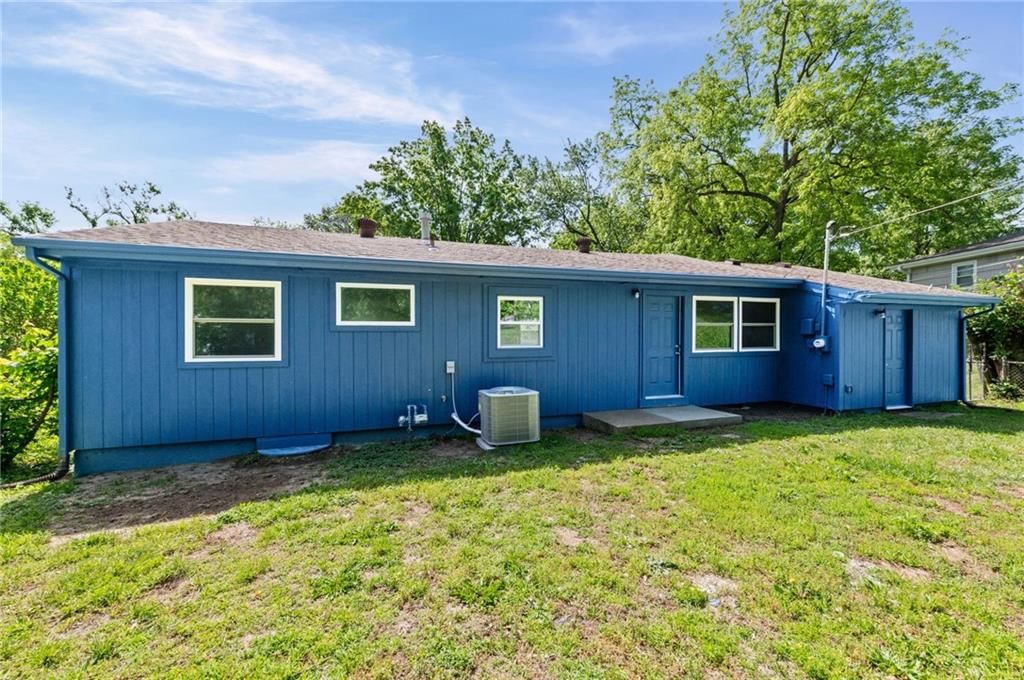 6004 N Tracy Avenue — photo 21