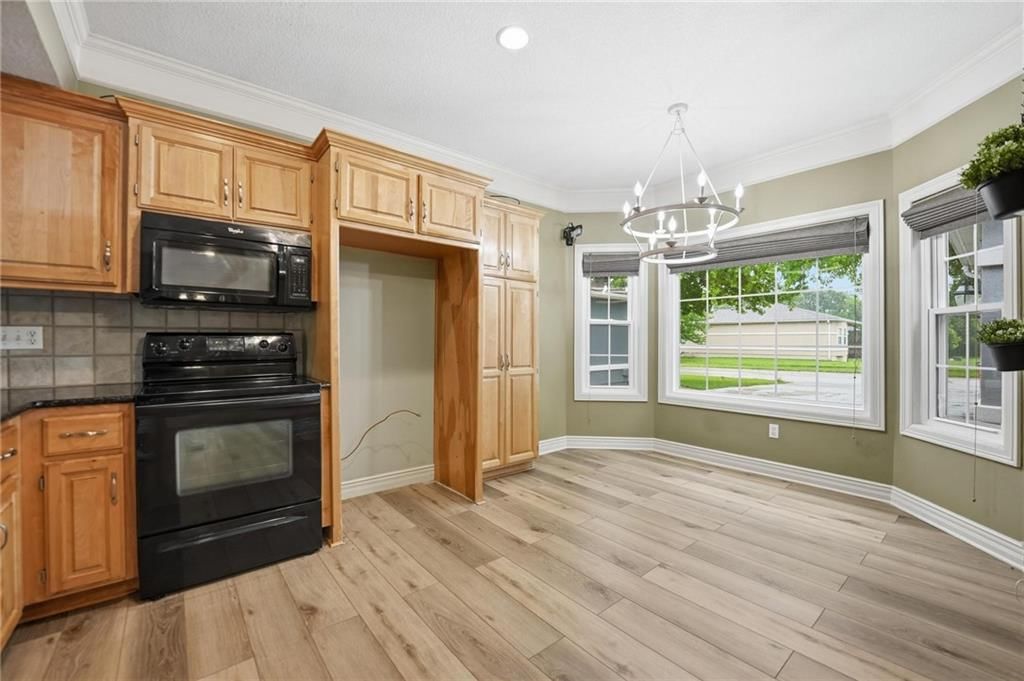 2815 NE Sonora Drive — photo 4