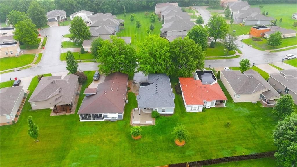 2815 NE Sonora Drive — photo 31