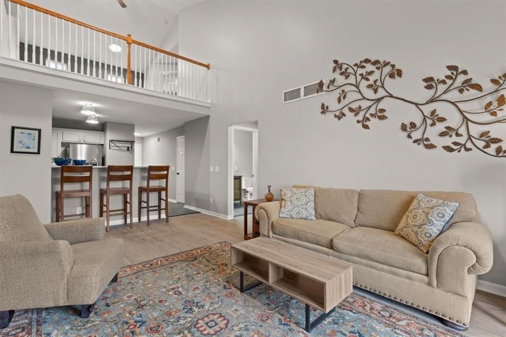 1232 SW WYSTERIA Drive — photo 9
