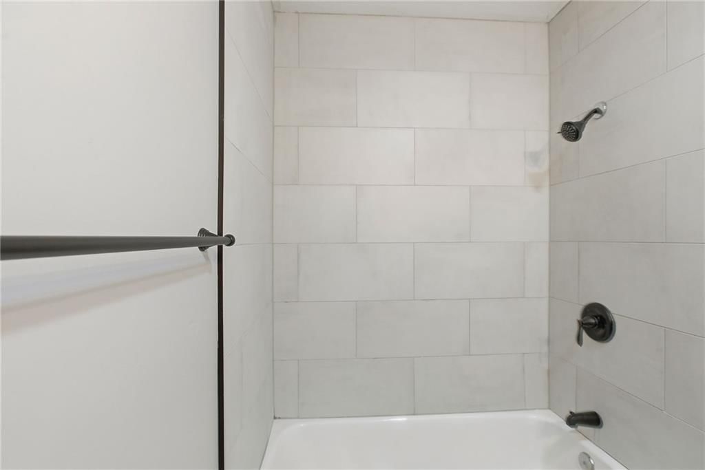 417 N Ridge Avenue — photo 26