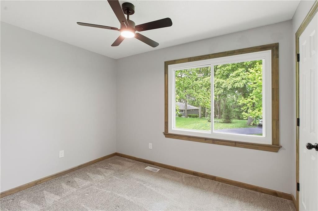 417 N Ridge Avenue — photo 29