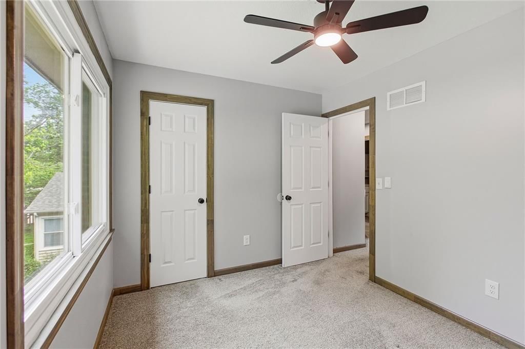417 N Ridge Avenue — photo 30