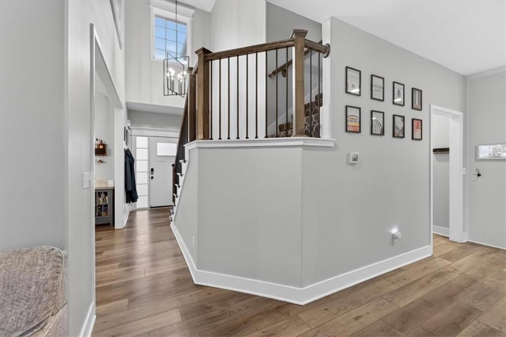 804 SE Holly Court — photo 6
