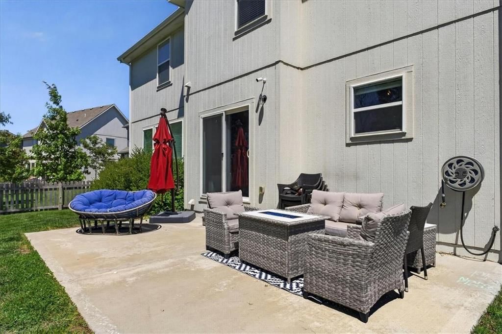 804 SE Holly Court — photo 47