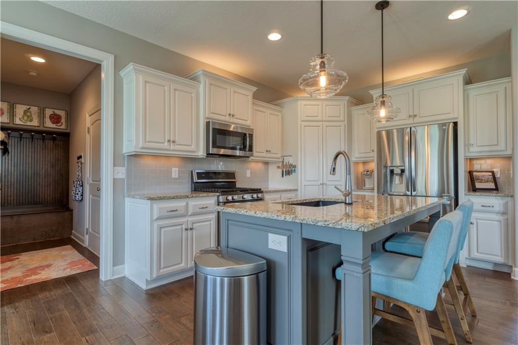 19005 W 166th Street — photo 9