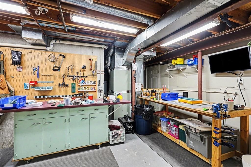 2724 SW Monarch Drive — photo 31