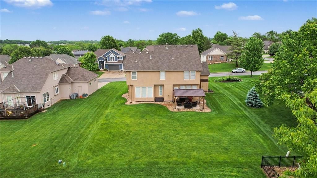 2724 SW Monarch Drive — photo 40
