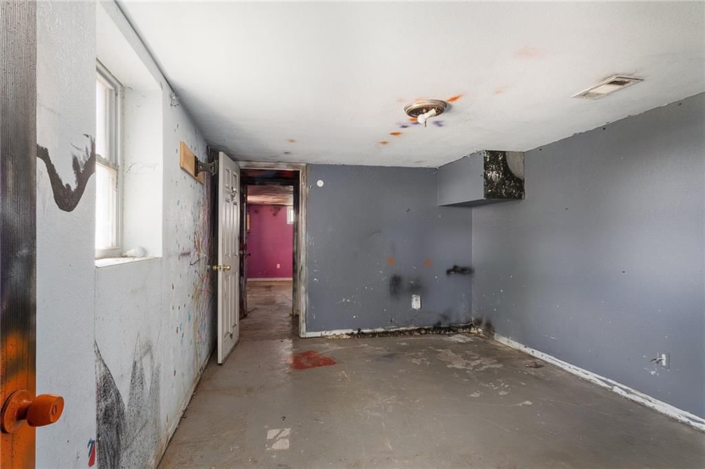 312 S CHESTER Terrace — photo 15