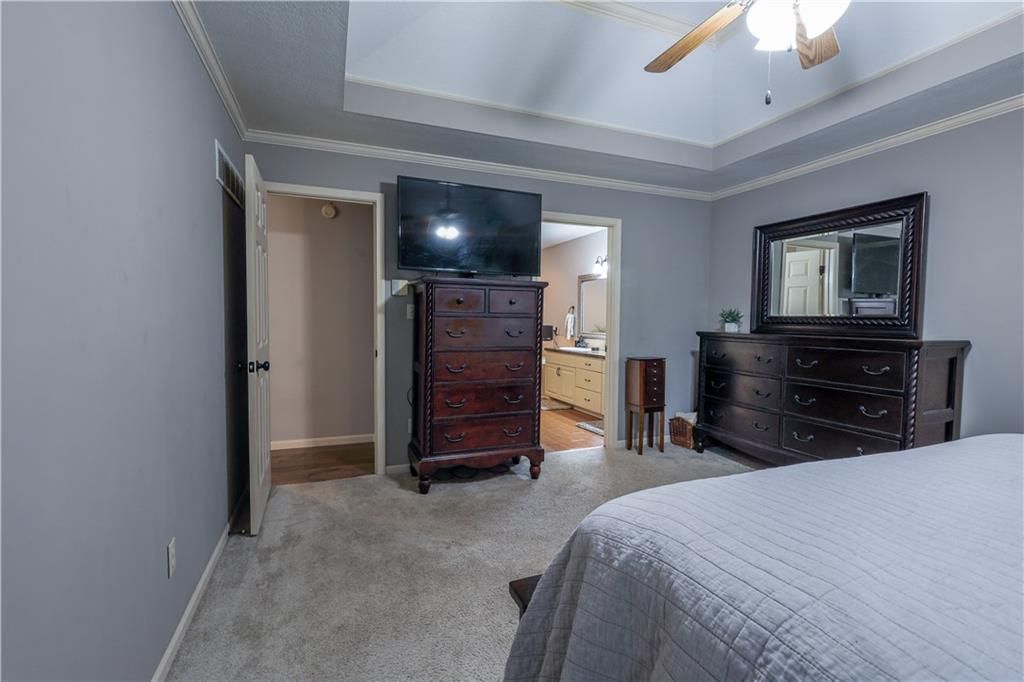 721 Eldridge Street — photo 32