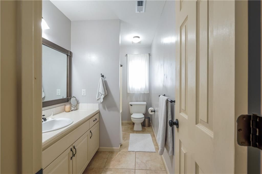 721 Eldridge Street — photo 43