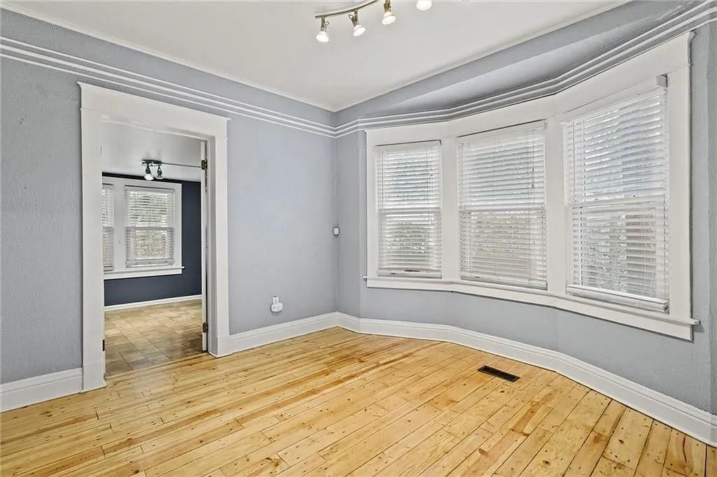 4401 Madison Avenue — photo 9
