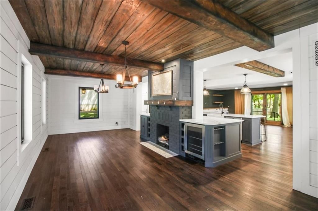 303 SW 2nd Street — photo 7