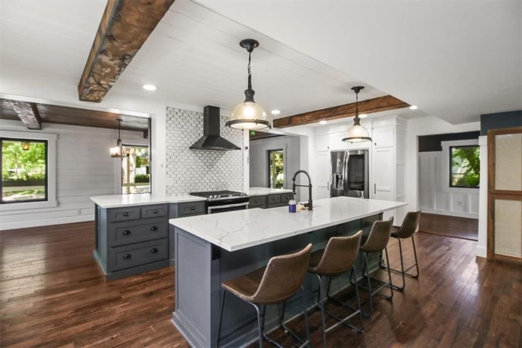 303 SW 2nd Street — photo 9