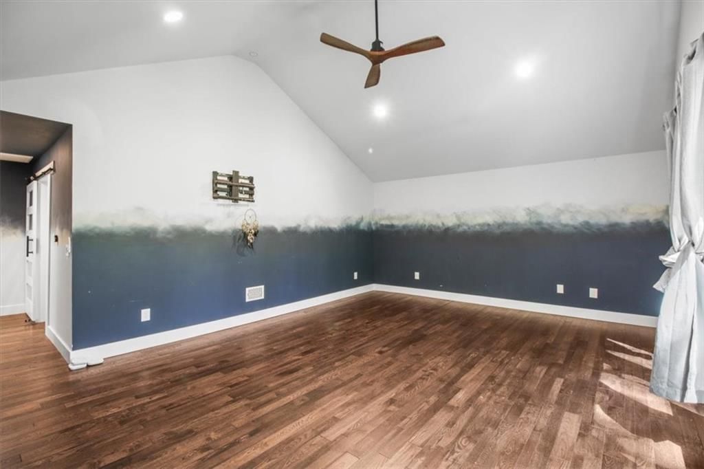 303 SW 2nd Street — photo 16