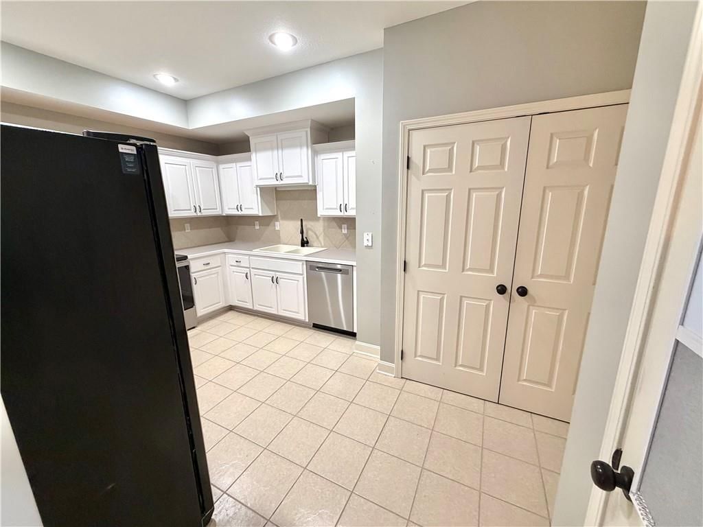 1223 Dustins Way — photo 13