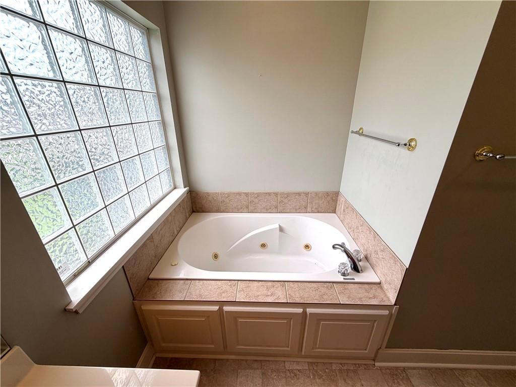 1223 Dustins Way — photo 28