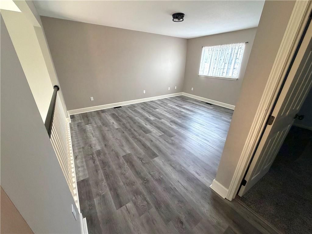 1223 Dustins Way — photo 34