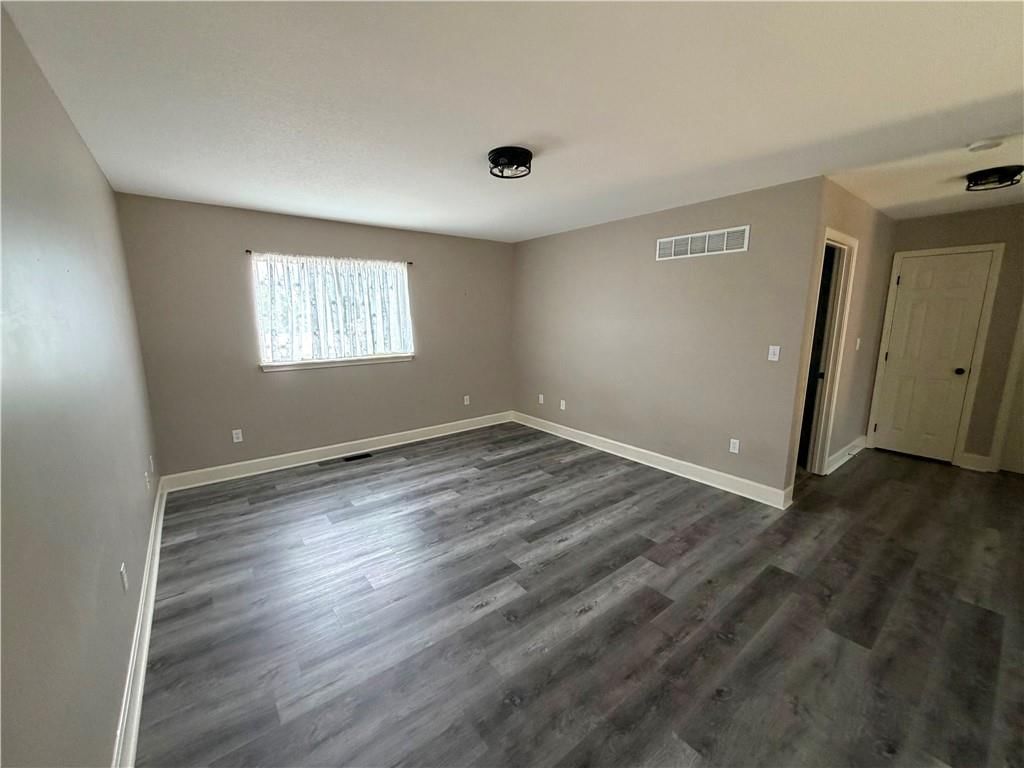 1223 Dustins Way — photo 35