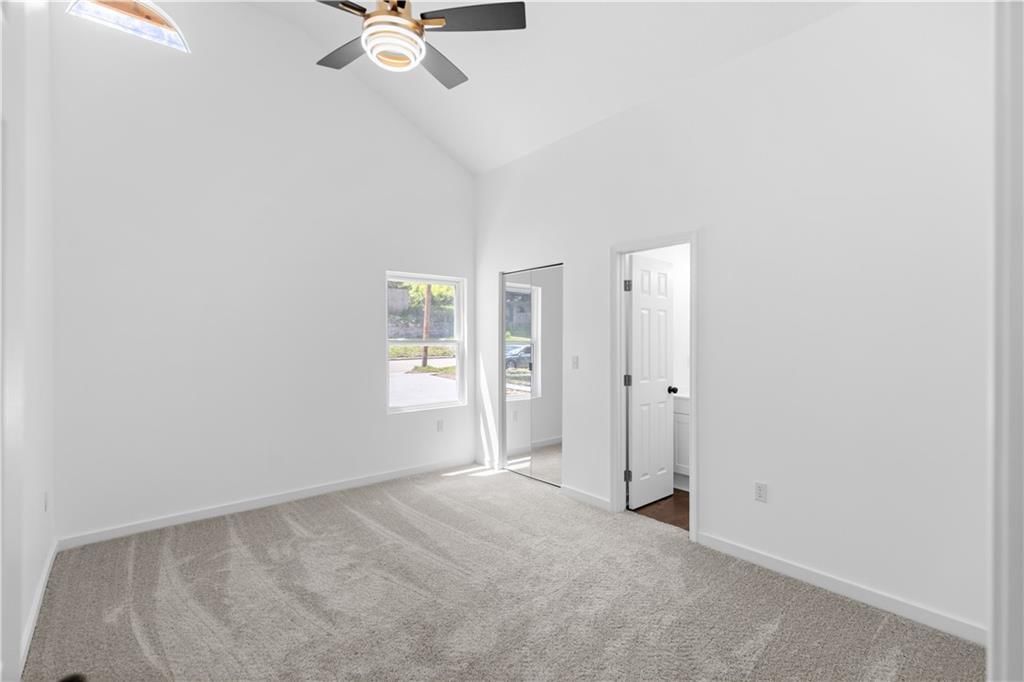 111 Emerson Avenue — photo 6