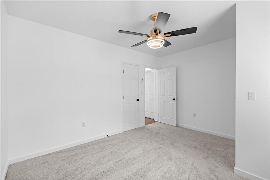 111 Emerson Avenue — photo 13