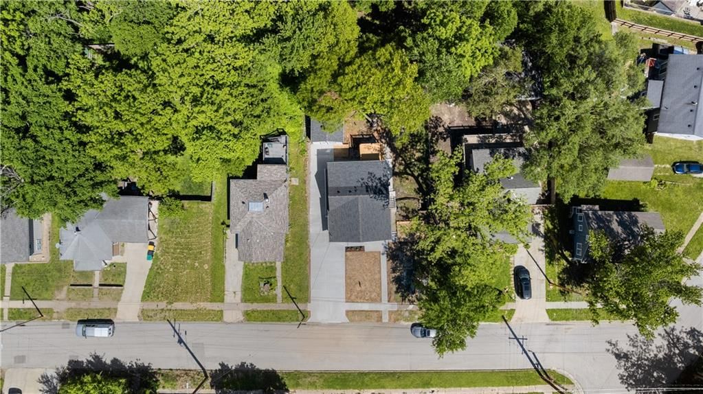 111 Emerson Avenue — photo 24