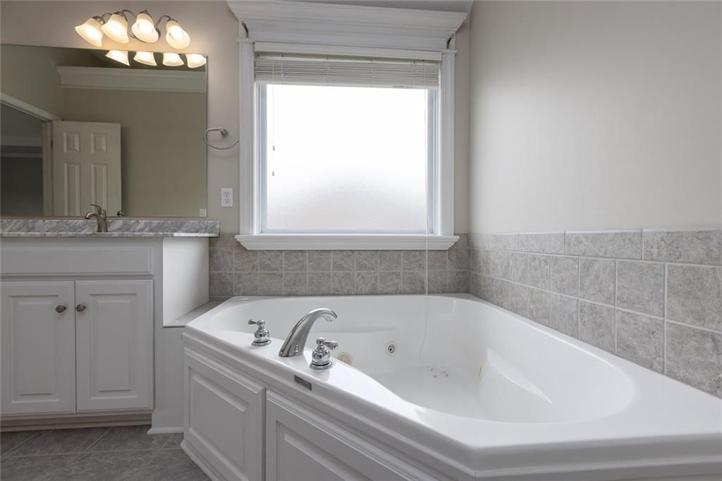 13080 NW Ridgeview Drive — photo 22
