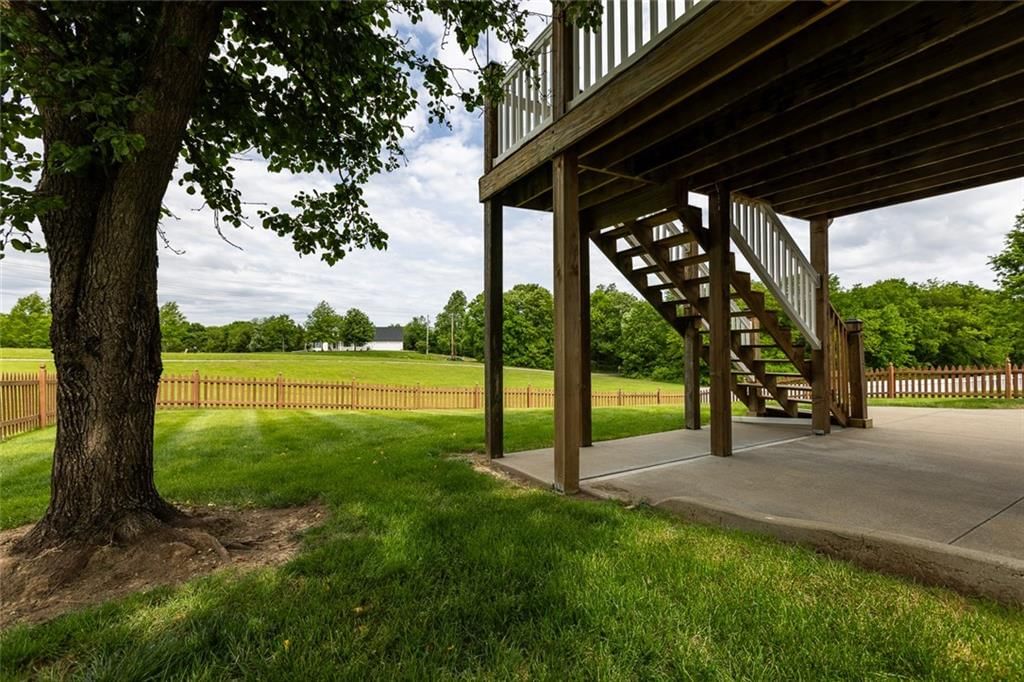 13080 NW Ridgeview Drive — photo 37