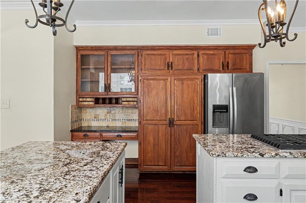 3104 S Victoria Lane — photo 22