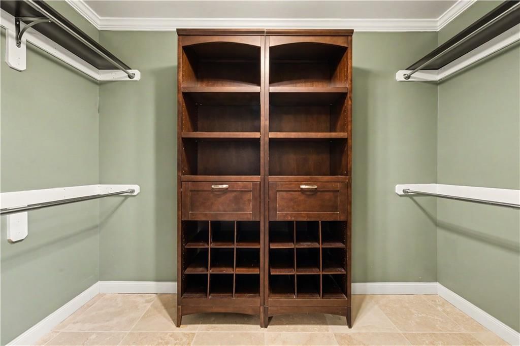 3104 S Victoria Lane — photo 32