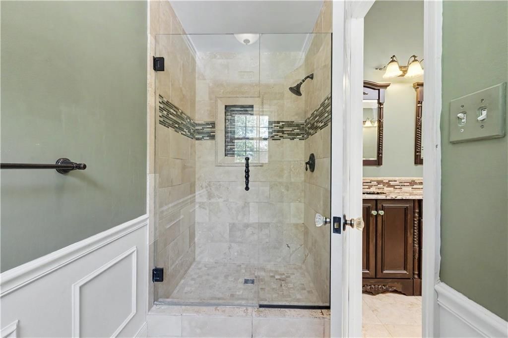 3104 S Victoria Lane — photo 33