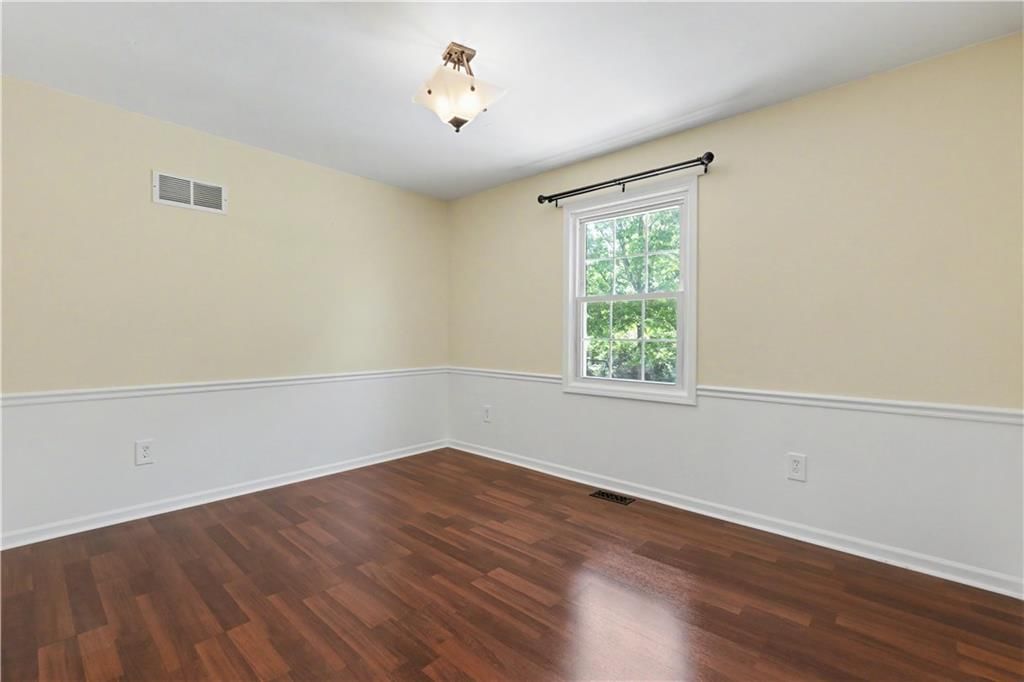 3104 S Victoria Lane — photo 40