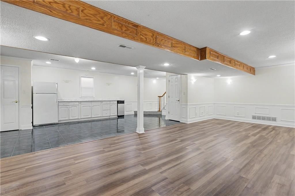 3104 S Victoria Lane — photo 44