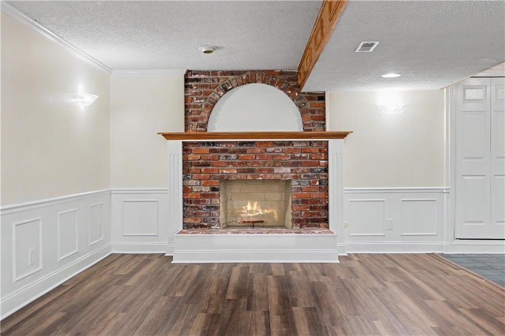 3104 S Victoria Lane — photo 46