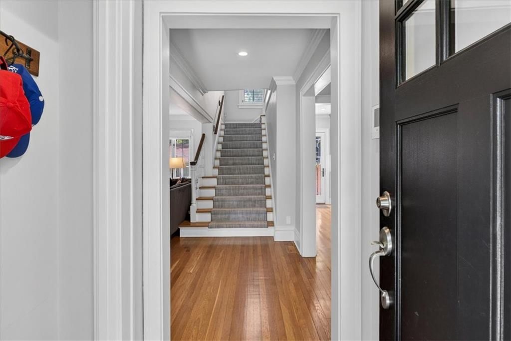 607 W 61ST Street — photo 5