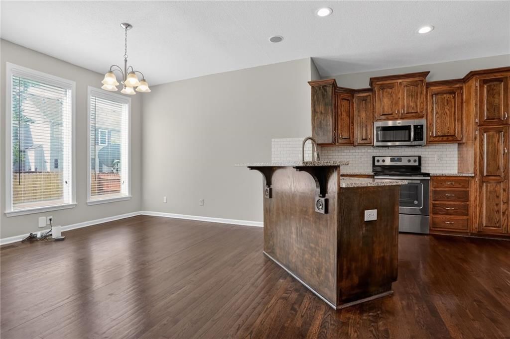 441 W Westhoff Place — photo 3
