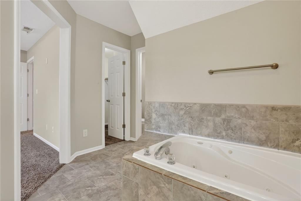 441 W Westhoff Place — photo 17