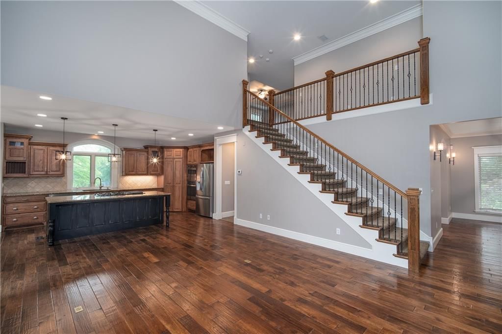 704 Folks Road — photo 24