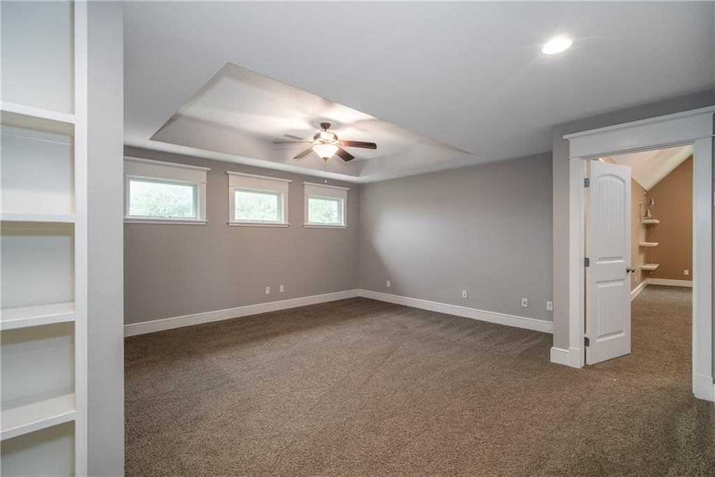 704 Folks Road — photo 39