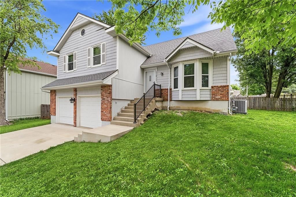 11811 Slater Street — photo 2